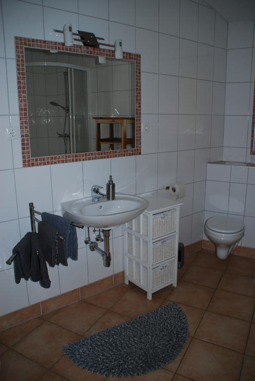 Ferienwohnung Kirstin Pfeifhofer Oetz Esterno foto